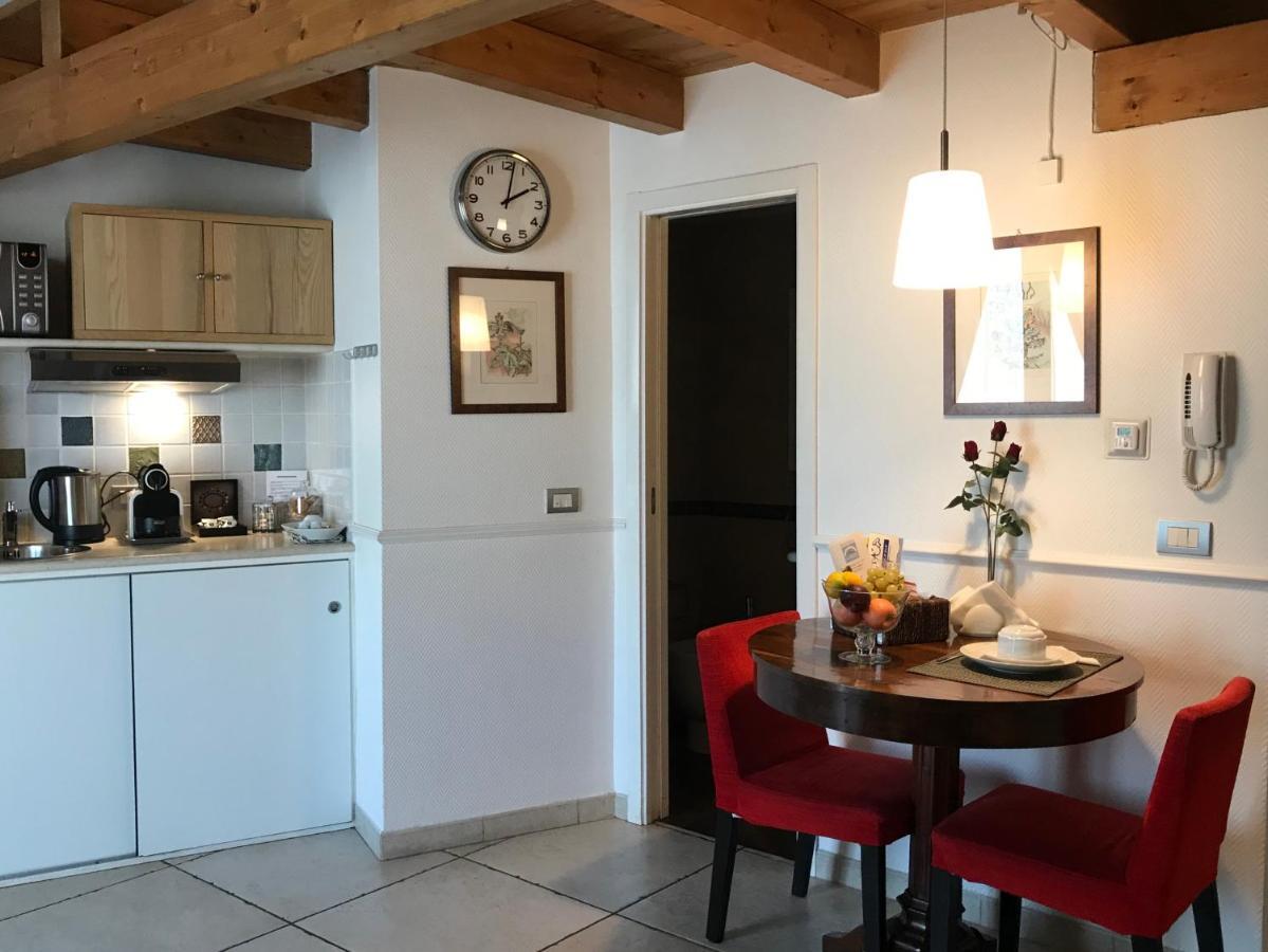 La Casa Nel Sole - Boutique Couette-café Bari